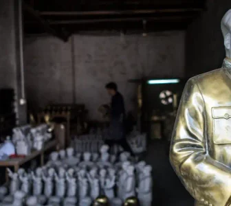 China: Dissident artist jailed for satirical Mao sculptures